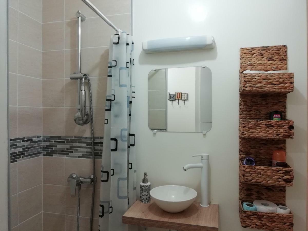 Апартаменты Chic Studio Near Paris Сен-Дени Экстерьер фото